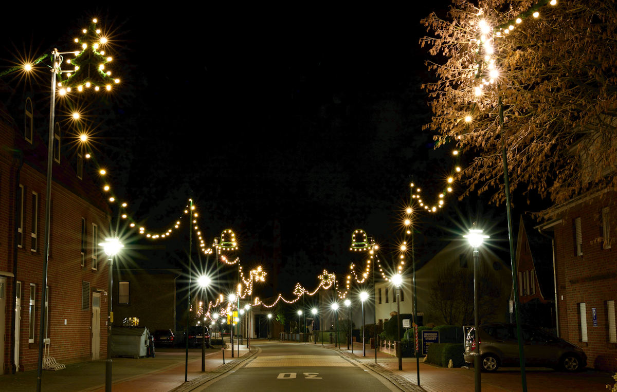 weihnachten, dinklage, weihnachtsbeleuchtung, festbeleuchtung, straßenbeleuchtung, illumination, straßenschmuck, ortsbild, straßenbild
